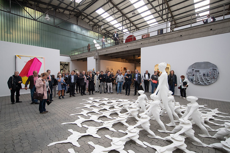 Ende des Dialogischen Spaziergangs in der NordArt, einer der größten Ausstellungen zeitgenössischer Kunst in Europa