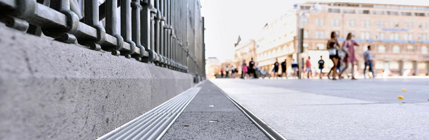 ACO DE Referenz Header.zip - Hohe Domkirche Köln Header