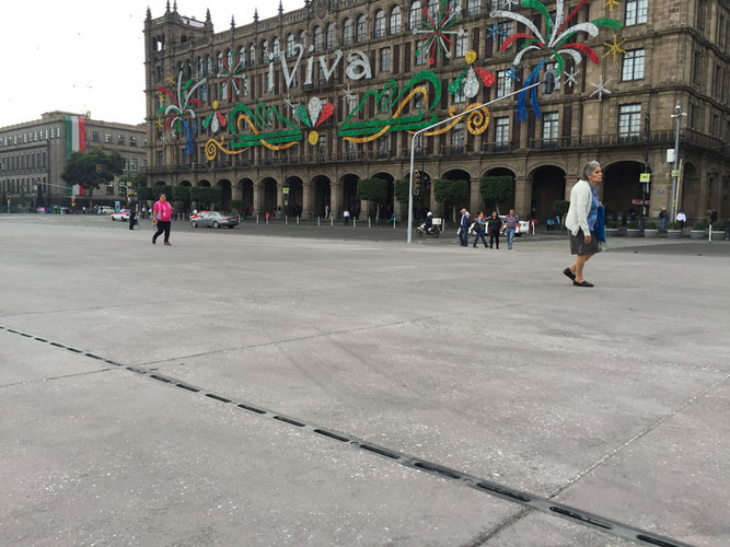 Zocalo-mexico-city-3