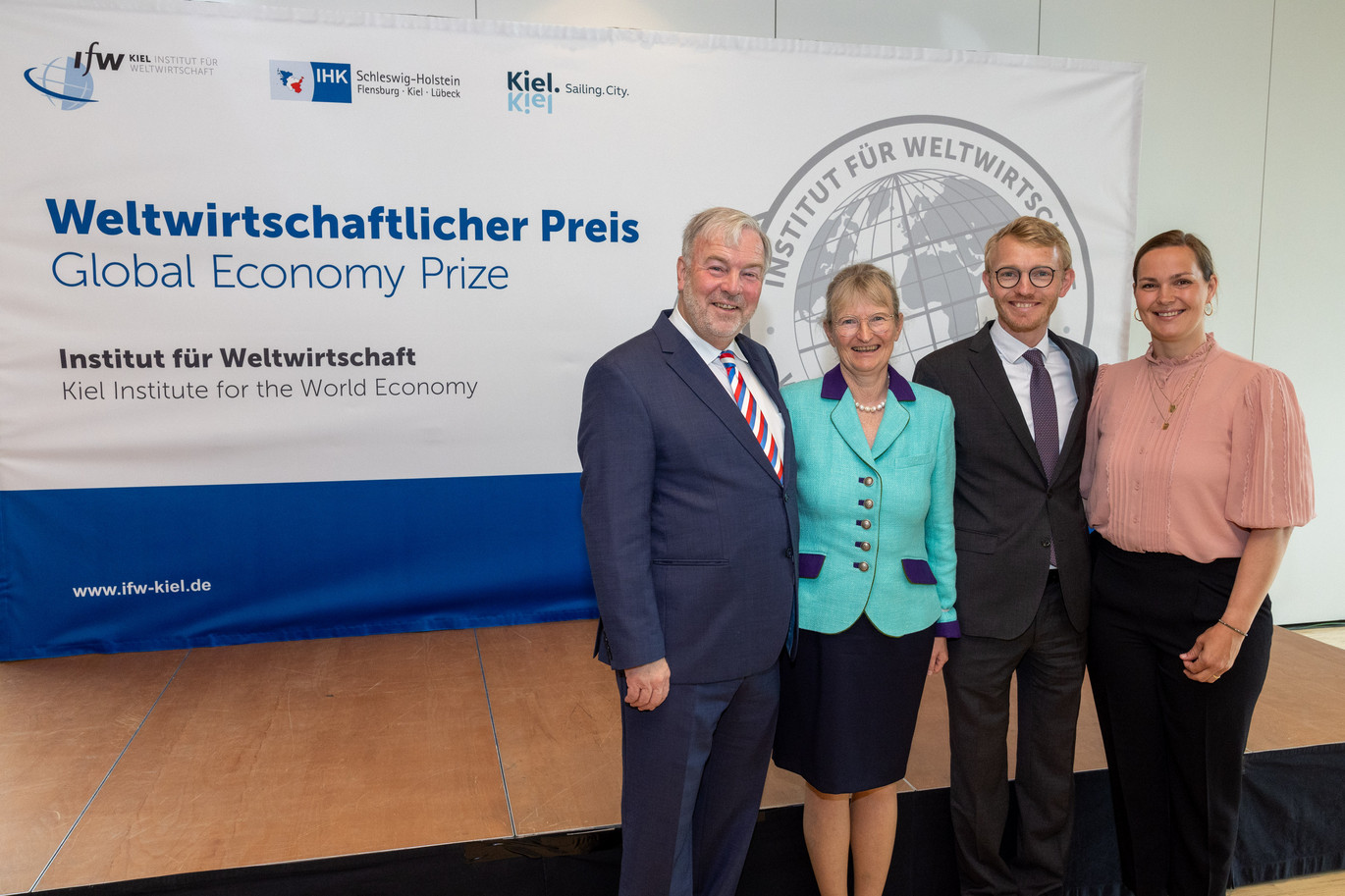 Hans-Julius, Johanna, Iver und Catharina Ahlmann