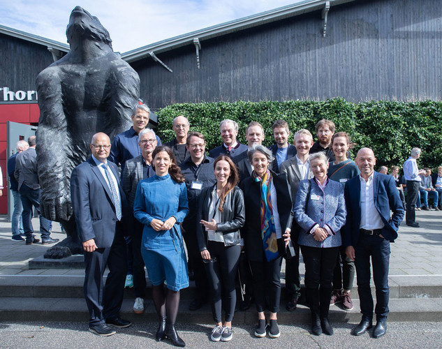 Organizers, hosts, and speakers of this year's Architects and Planners Day in front of ACO Thormannhalle