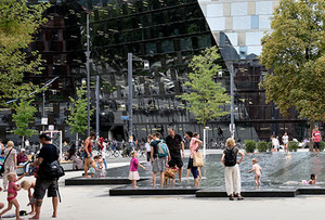 Brunnenentwaesserung-synagoge-freiburg-schmal 01