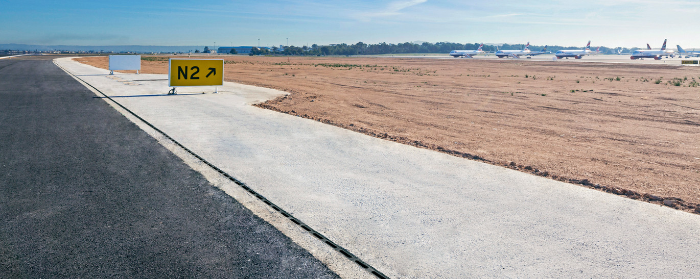 Headerbild QmaxNeo MallorcaAirport