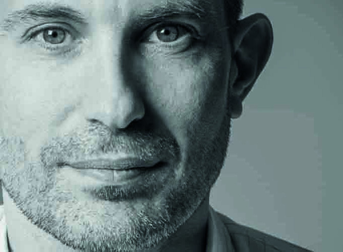 Der Designer Franck Mangné