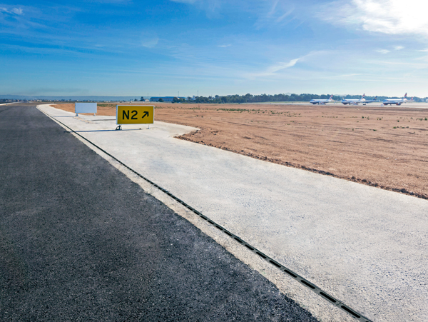 Teaserbild QmaxNeo MallorcaAirport